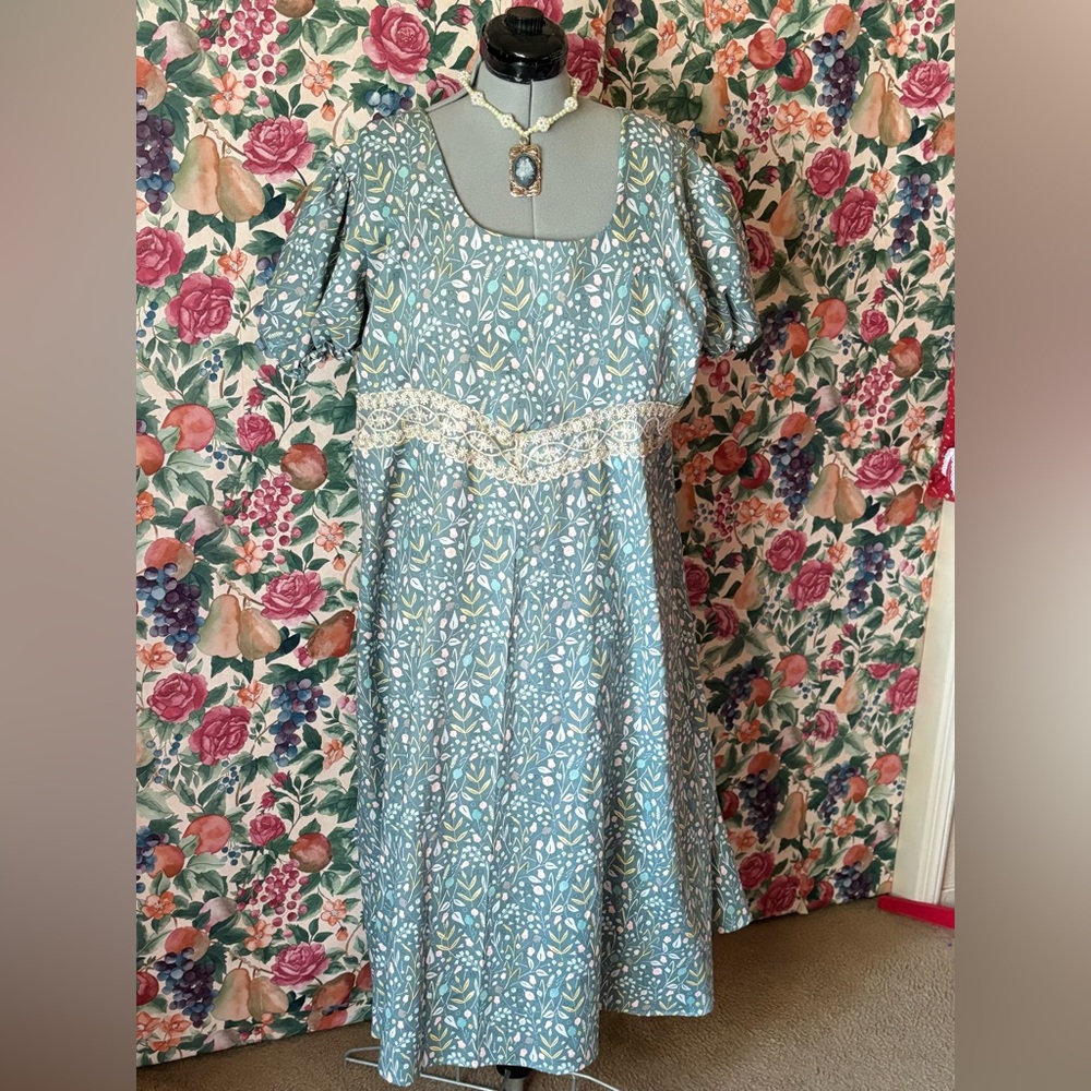 Bridgerton, Cotton Regency Gown